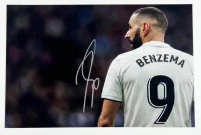 Karim Benzema Signed Real Madrid Jersey – 2013/14 Player Issue Kit