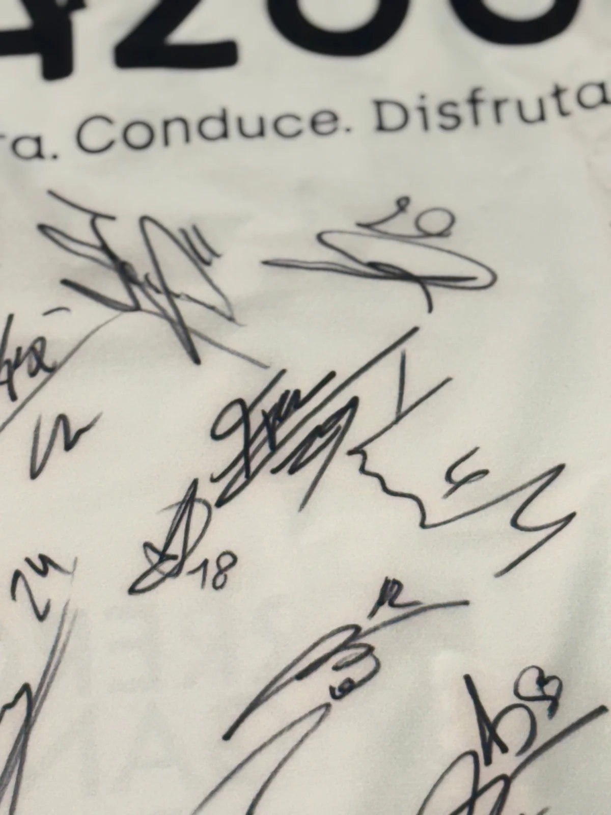 Valencia CF 2022/23 Squad Signed Jersey
