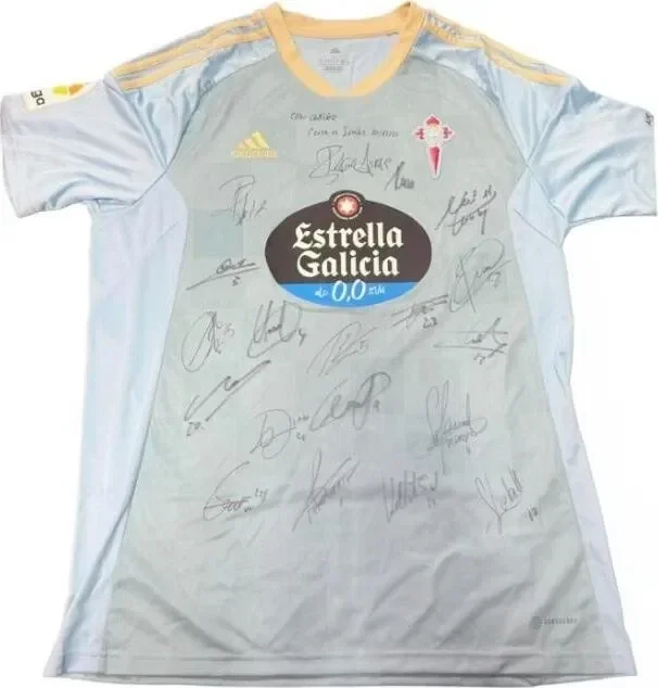 Celta de Vigo Squad Signed Jersey – Celta vs Sevilla (12/30/2022) | MatchWornShirt COA