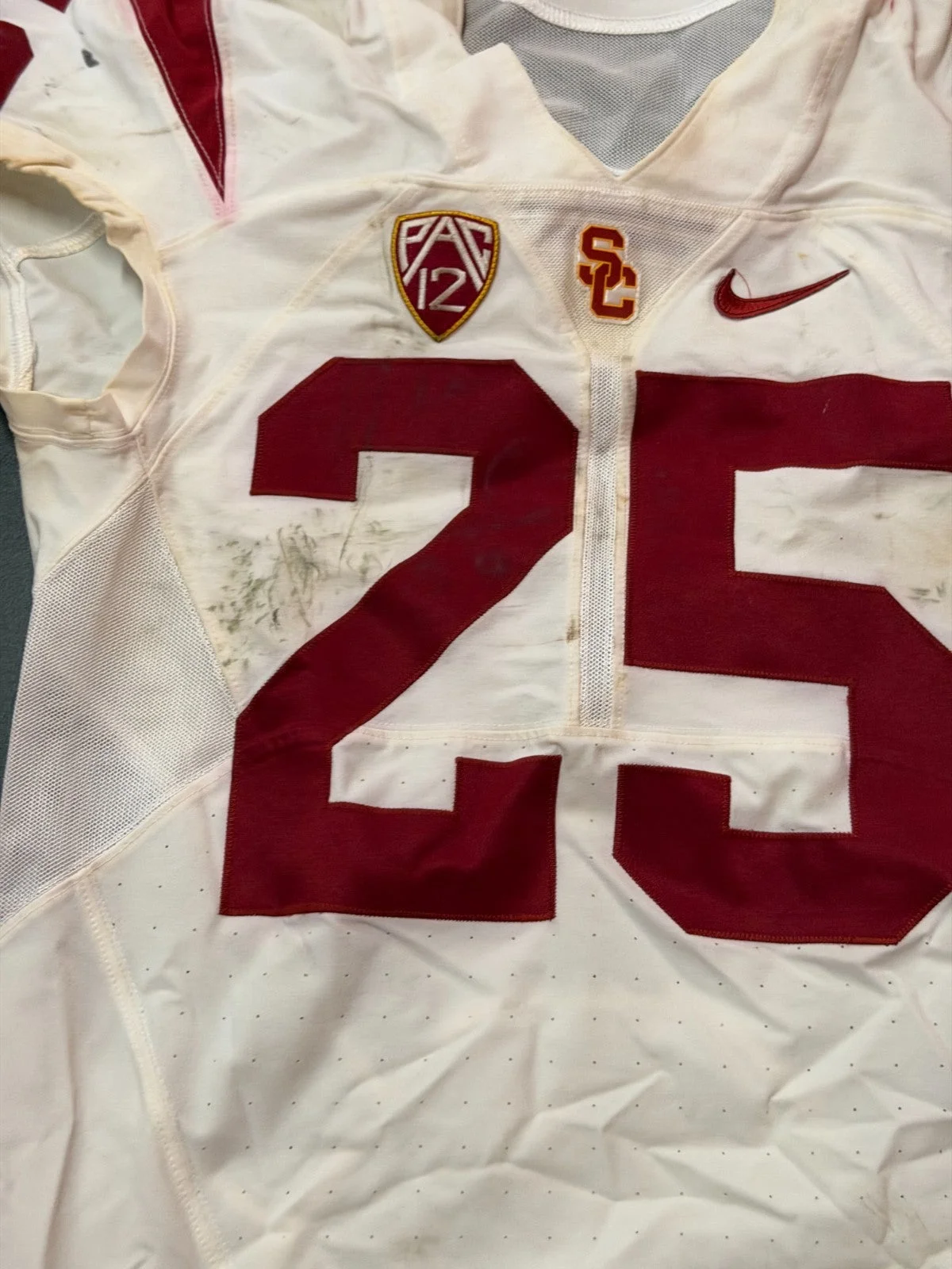Ronald Jones II Game Worn USC Trojans Football Jersey #25