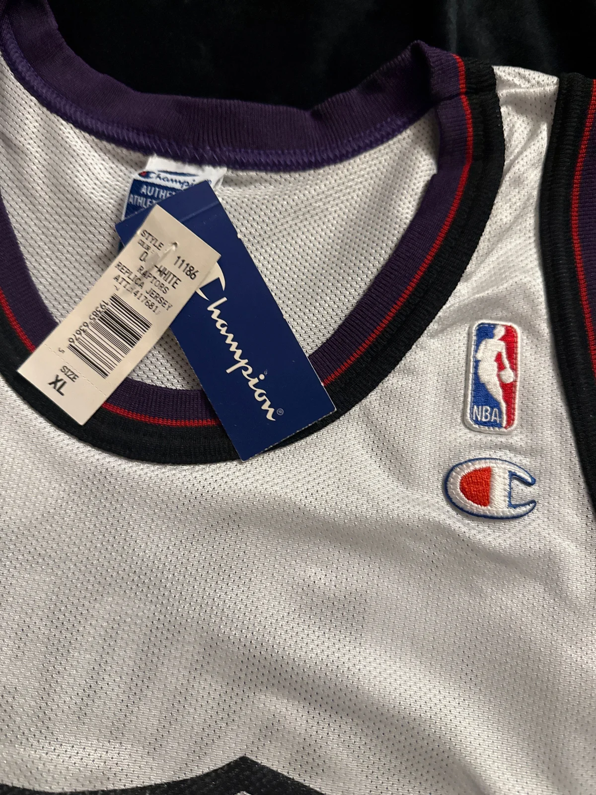 1997-98 Toronto Raptors signed jersey  photo 5