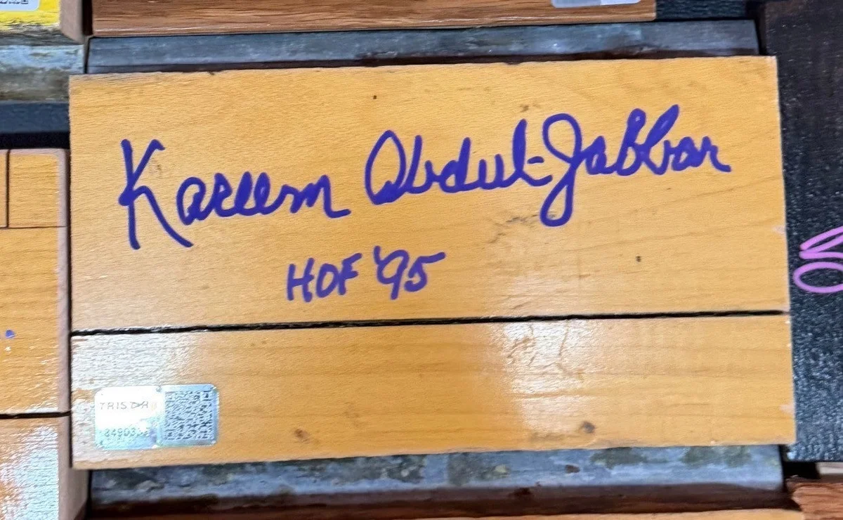 Kareem Abdul-Jabbar Signed Great Western Forum Game Used Floor Piece HOF 95