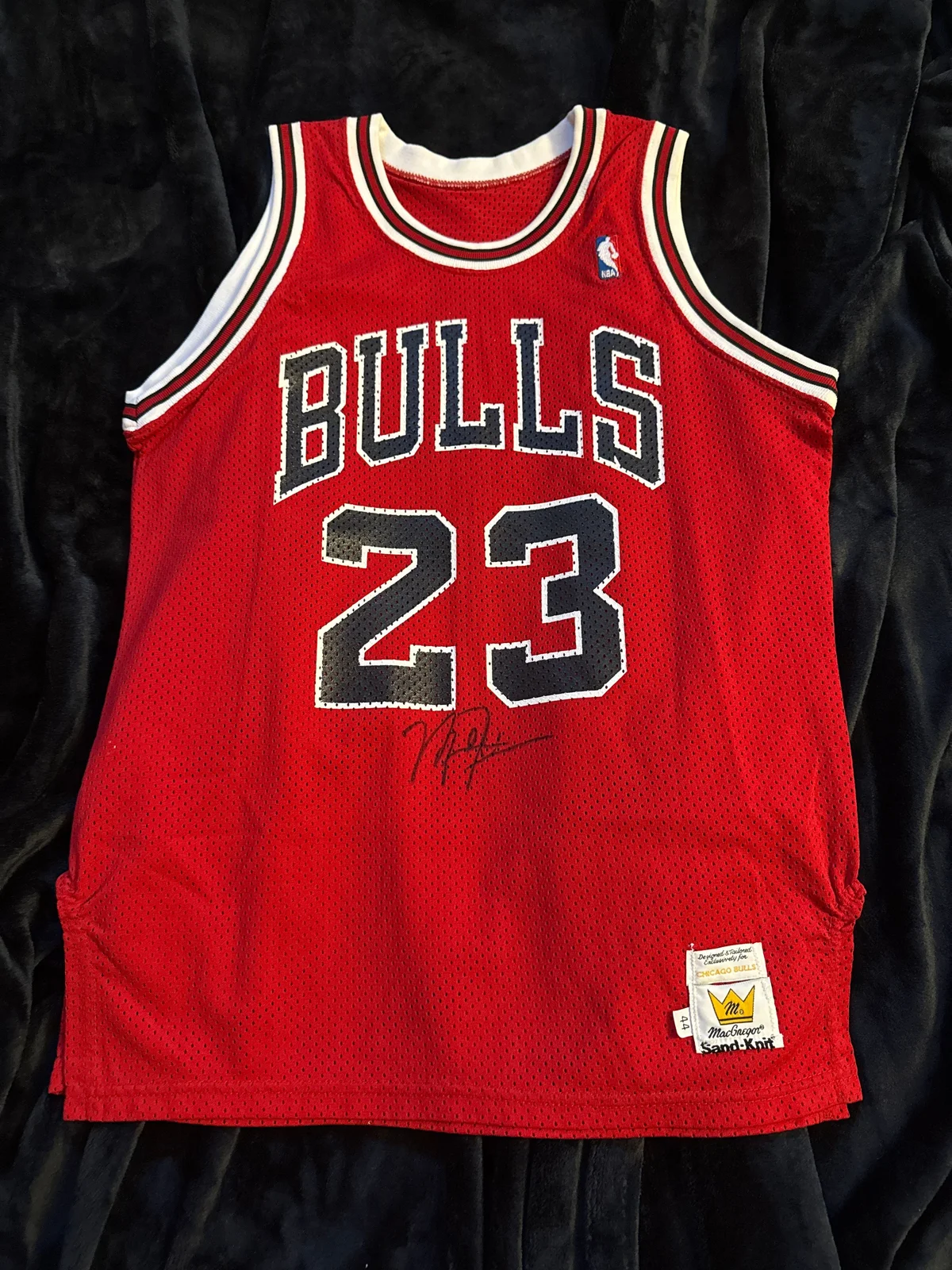 Michael Jordan signed Macgregor Sand-knit jersey