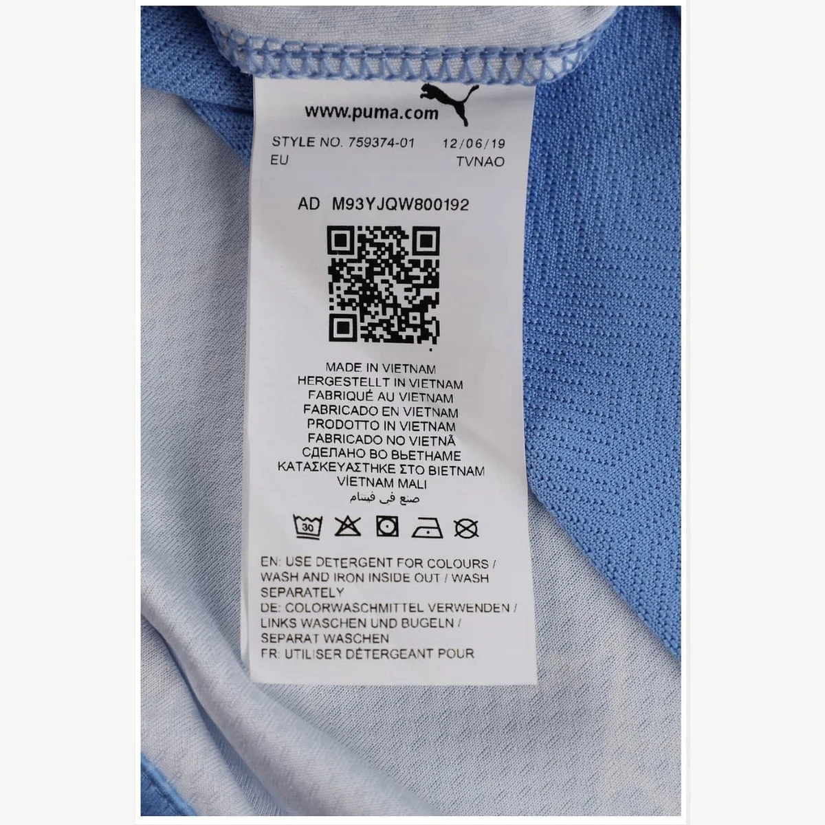 Benjamin Mendy Player-Worn, Team-Signed Manchester City FC Jersey (22 Signatures) - Featuring Kevin De Bruyne, Rodri, Bernardo Silva, Ederson - Benjamin Mendy LOP, Beckett LOA