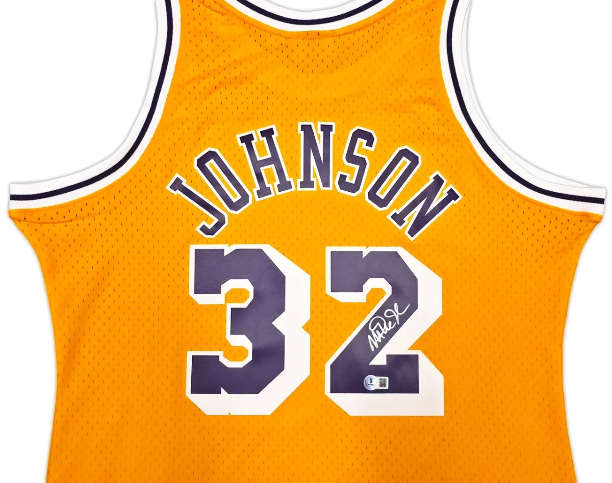Magic Johnson Signed Los Angeles Lakers Mitchell & Ness Jersey - Beckett Witnessed