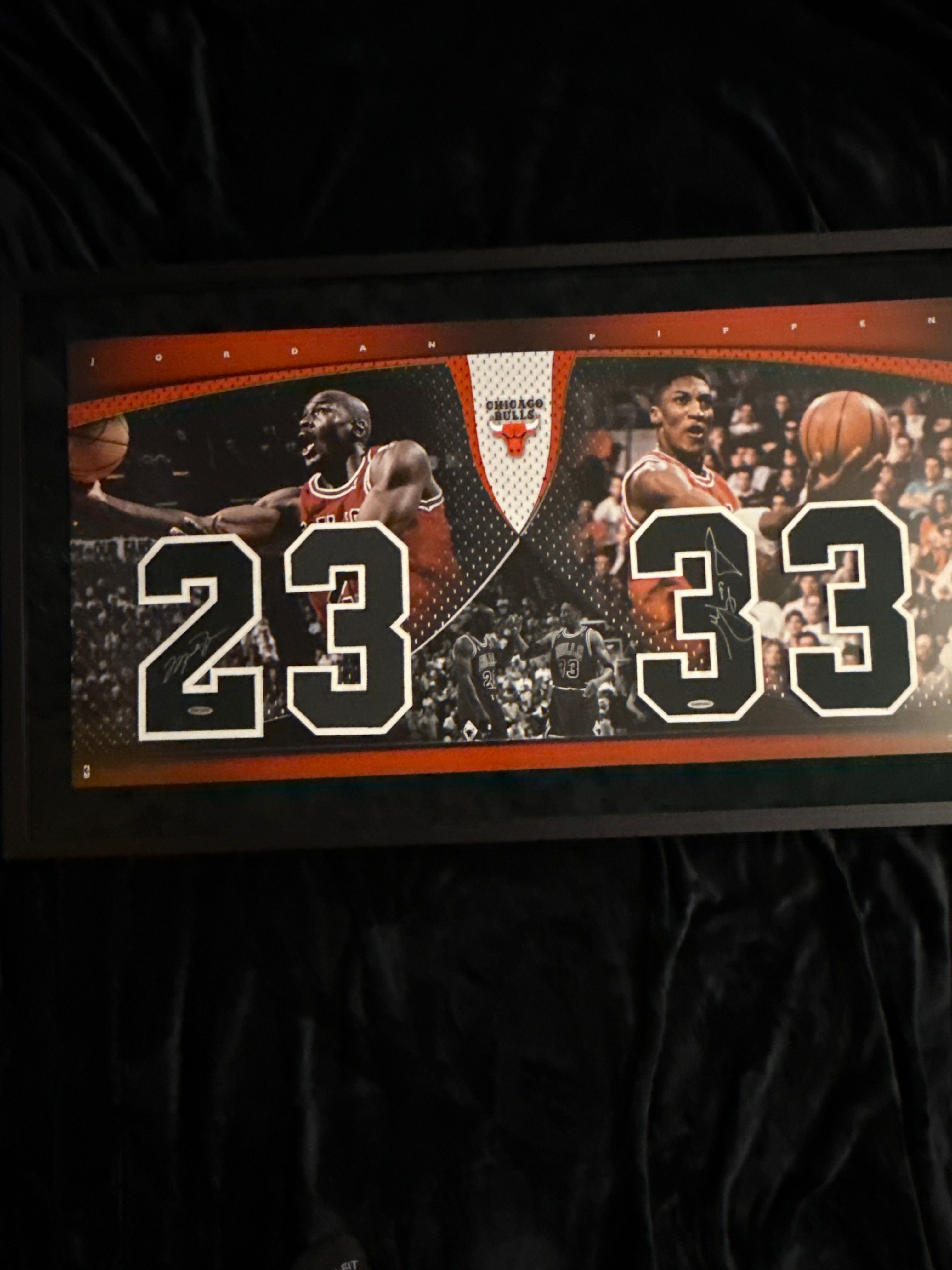 Michael Jordan and Scottie Pippen signed number Upper Deck piece 