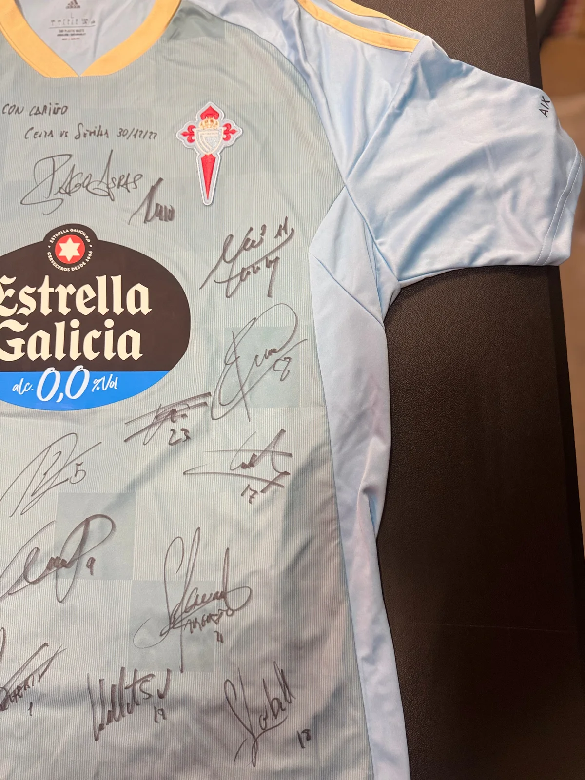 Celta de Vigo Squad Signed Jersey – Celta vs Sevilla (12/30/2022) | MatchWornShirt COA