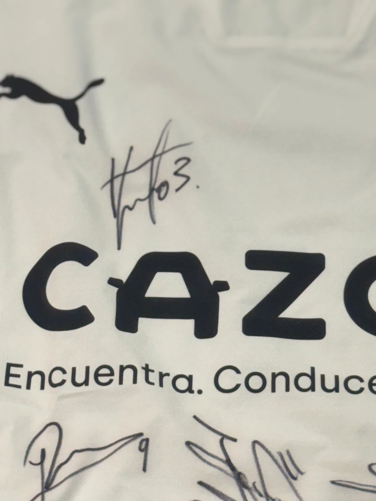 Valencia CF 2022/23 Squad Signed Jersey