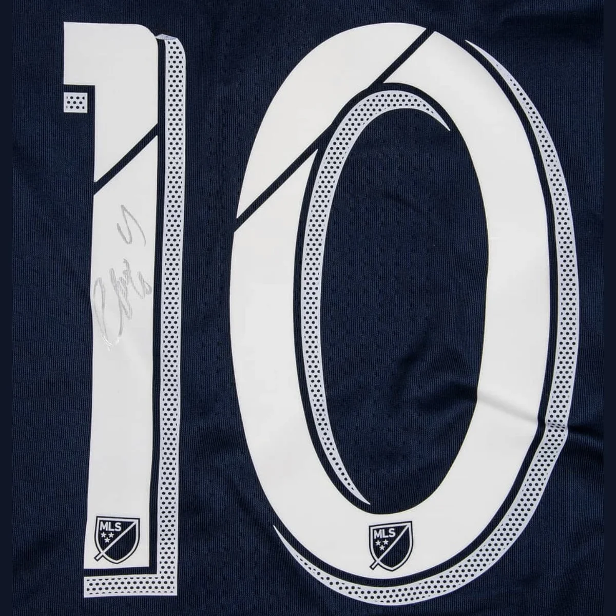 2017-18 Giovani Dos Santos Game-Used, Signed LA Galaxy Blue Jersey – MEARS, JSA Authenticated