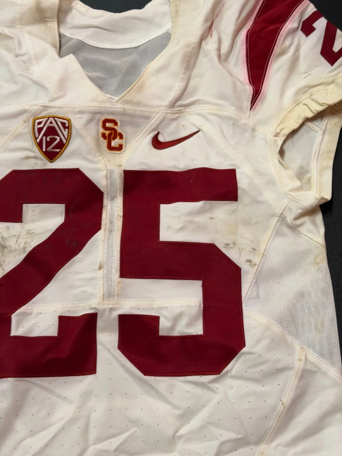 Ronald Jones II Game Worn USC Trojans Football Jersey #25