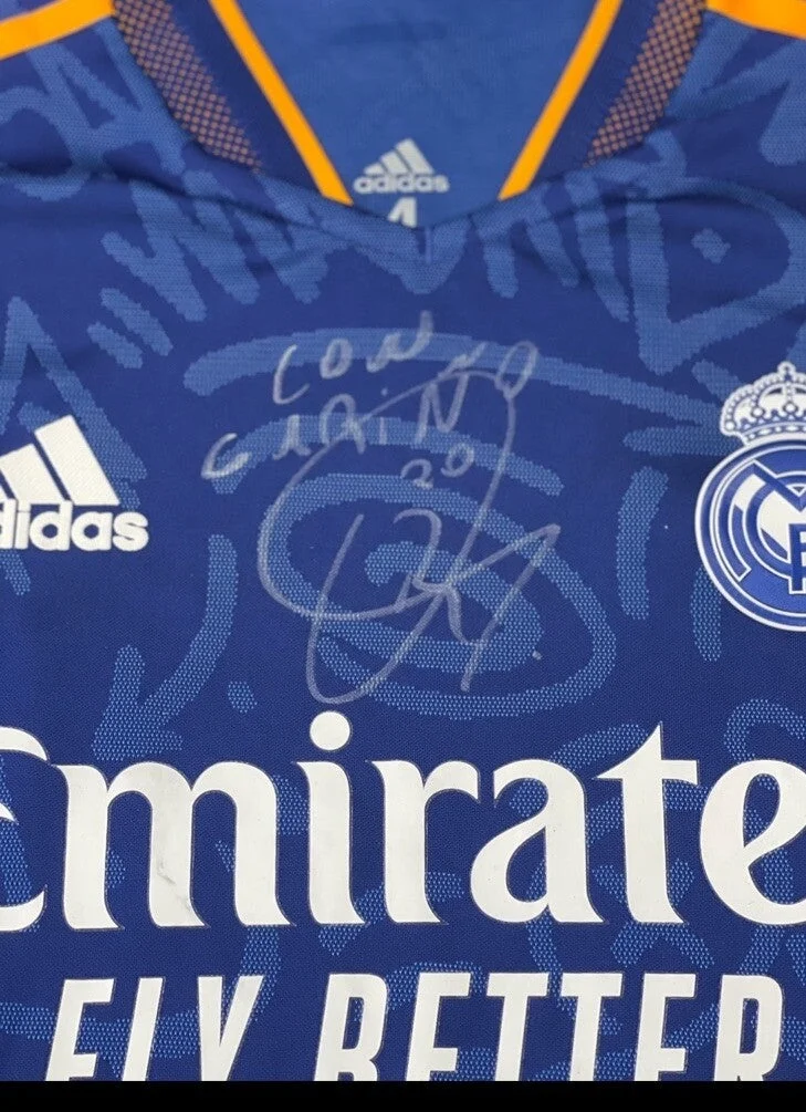 Vinícius Jr. Signed & Inscribed Real Madrid Jersey – 2021/22 Away Match Issue (Autographed)