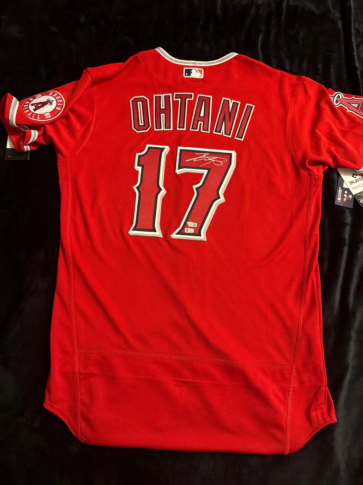 Shohei Ohtani signed Angels jersey 