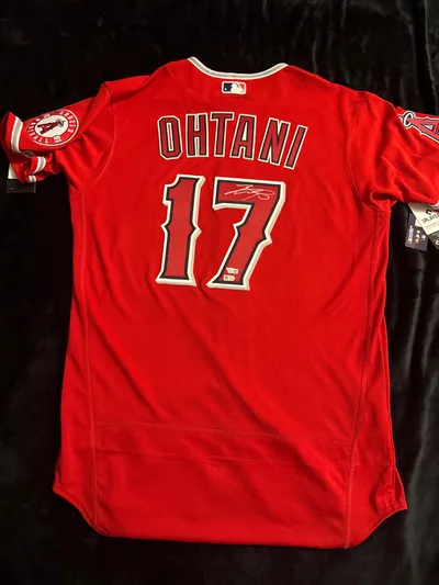 Shohei Ohtani signed Angels jersey 