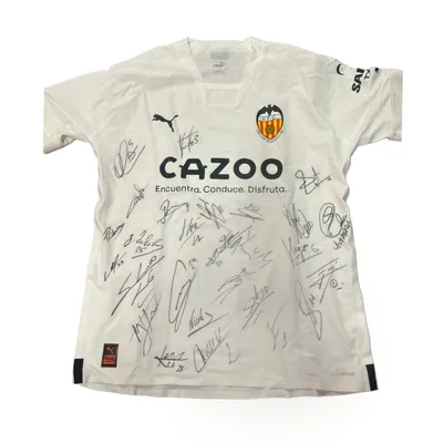 Valencia CF Team-Signed Jersey – MatchWornShirt Authenticated