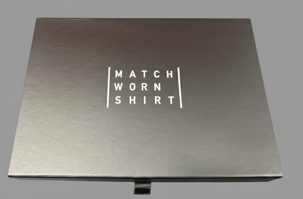 Fulham FC vs. Wolverhampton Wanderers – Squad Signed Match-Issued Jersey